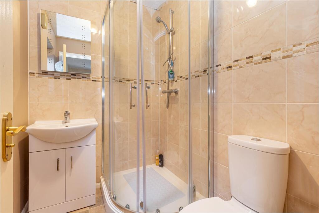 ensuite-1.jpg