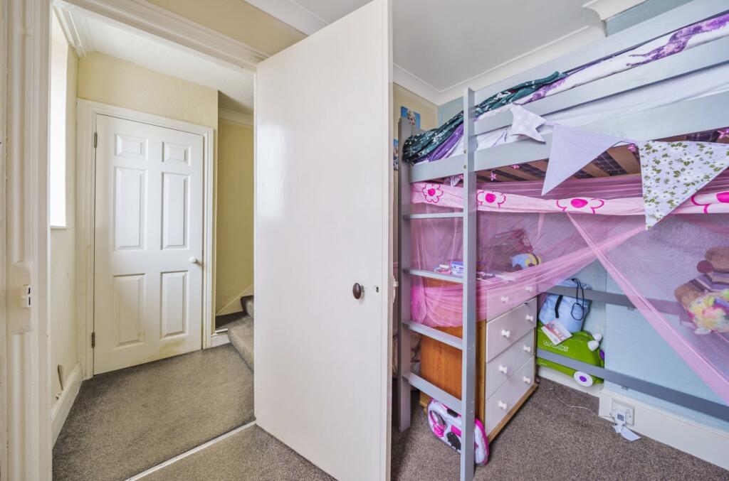Bed 2/Hallway