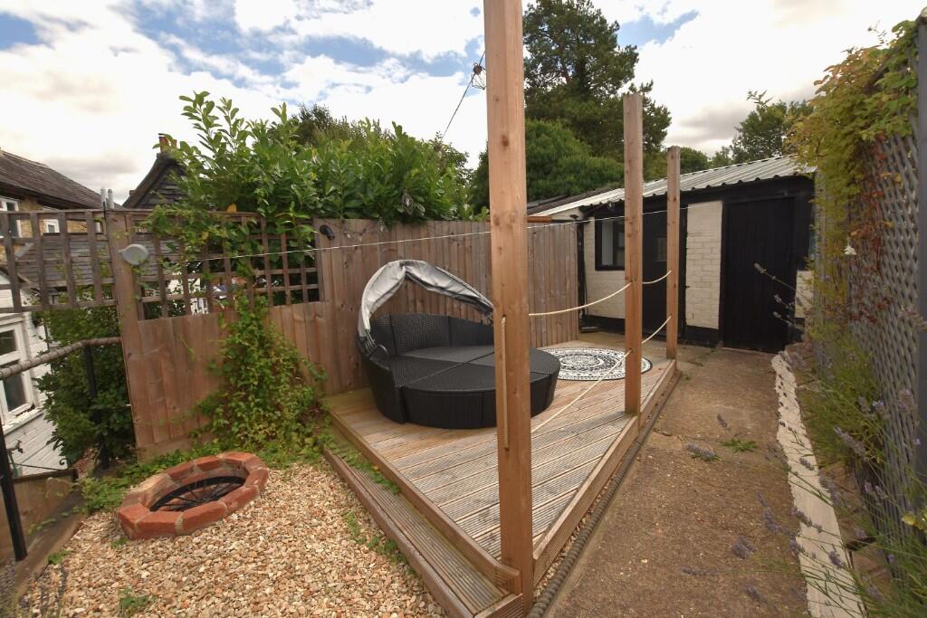 Rear Garden/Decking