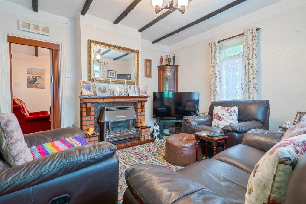 Mackenders Lane, Eccles20.jpg