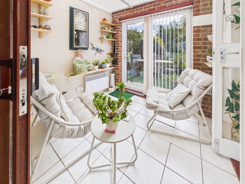 CONSERVATORY/SUNLOUNGE