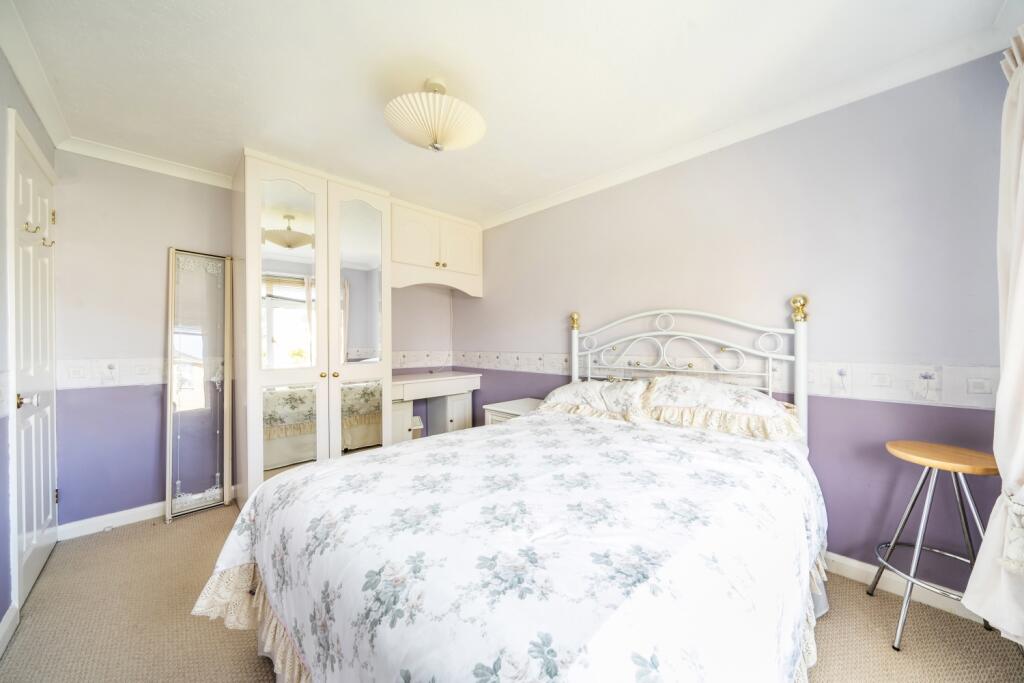 1348935-9-68b96b0084776