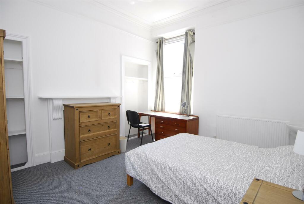 36LipsonRd010.JPG