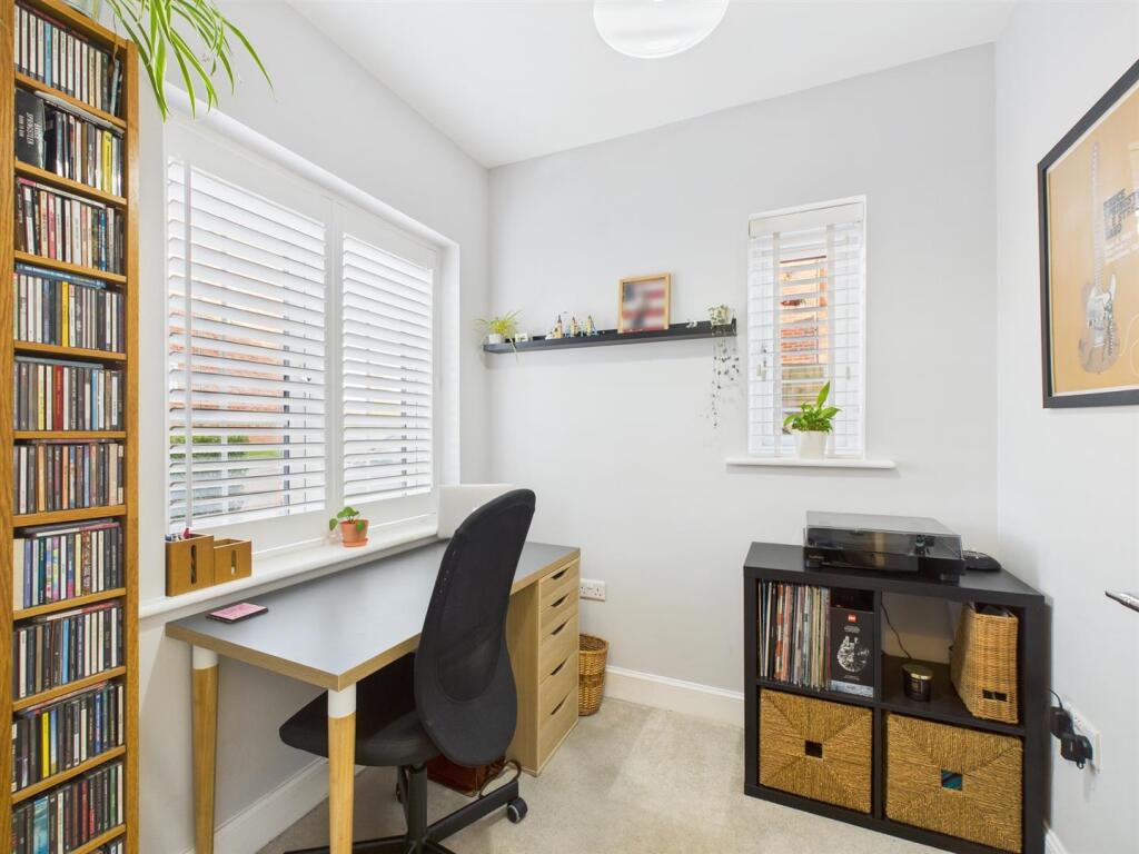 Study/Home Office