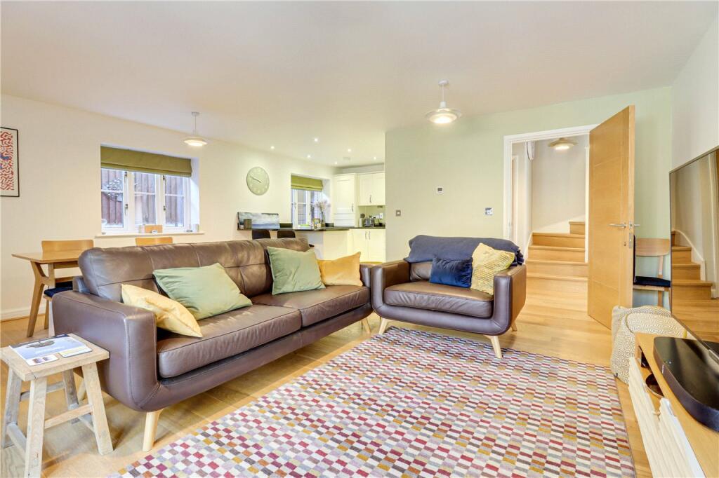 Living/Kitchen