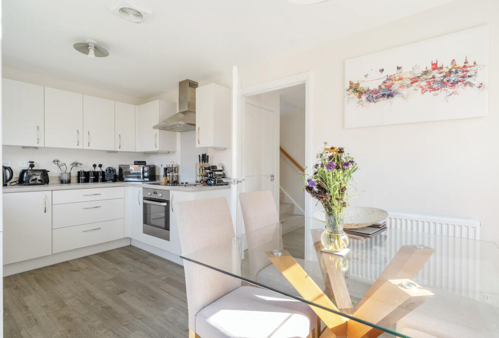 1311067-10-685590...