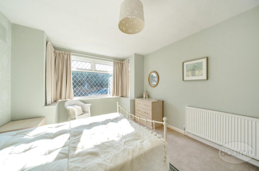 55db02a3-b376-421...