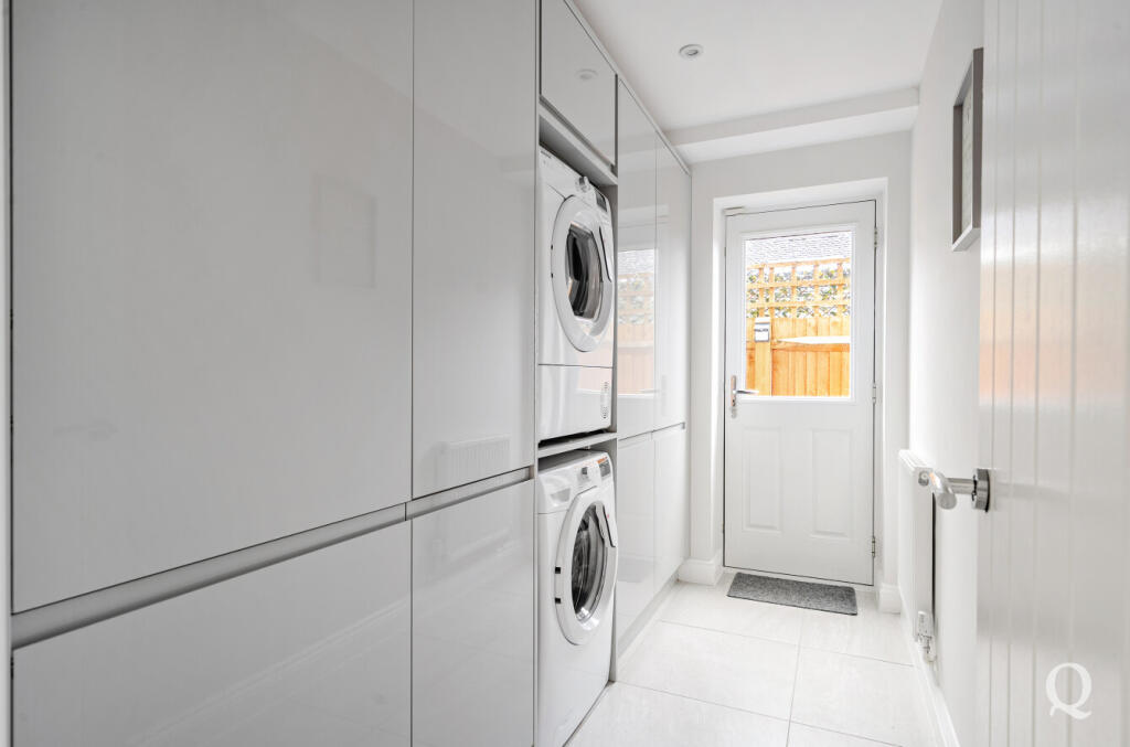 e7c98727-bb02-42f...