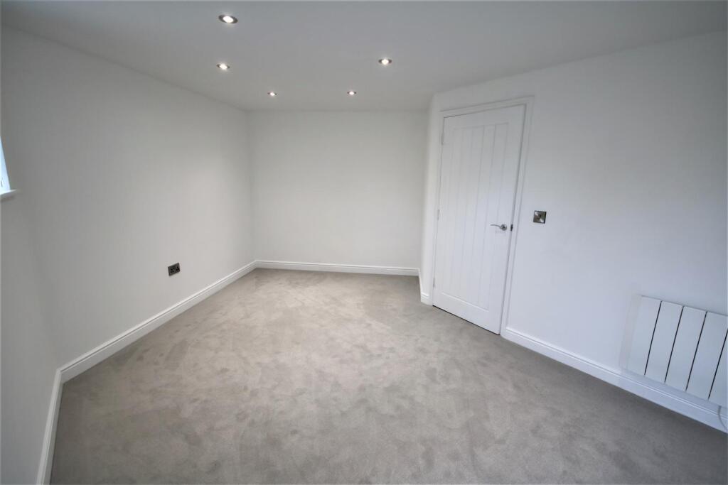 Bedroom a.JPG