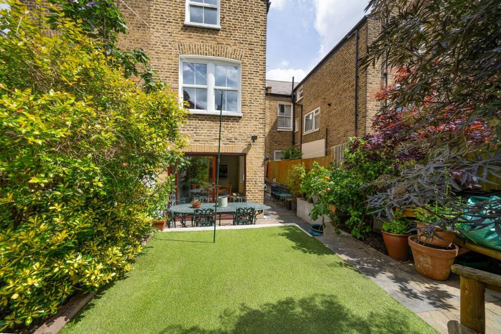Garden (1).jpg