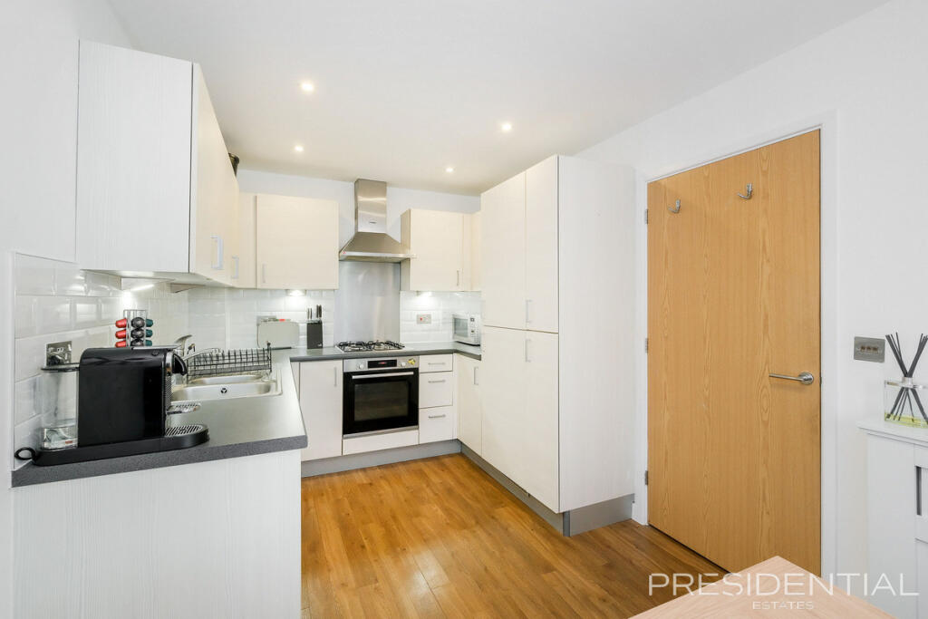 Blenheim Square, North Weald, CM16