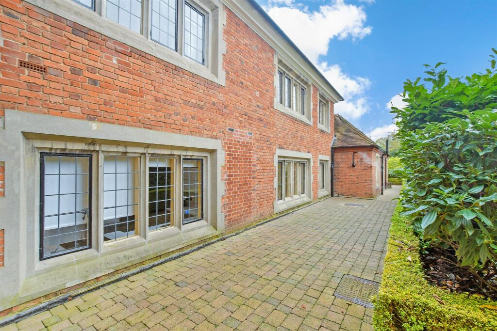 Patio / Decking