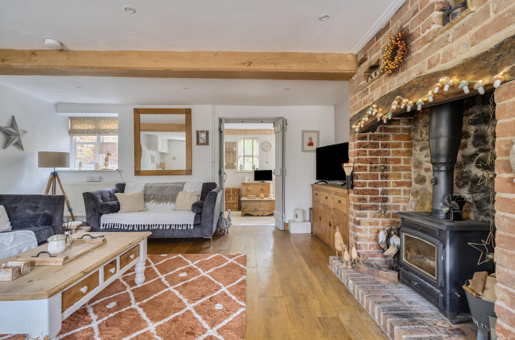 1344818-27-68adbd...