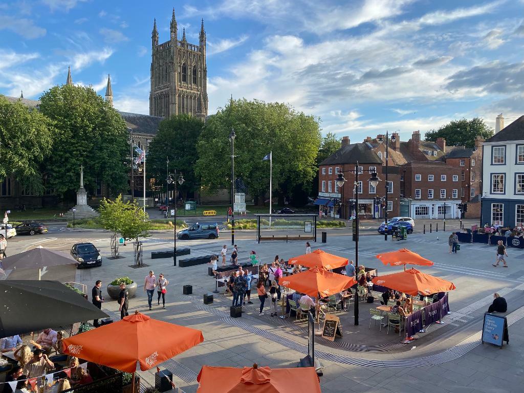 Central location next to the high street