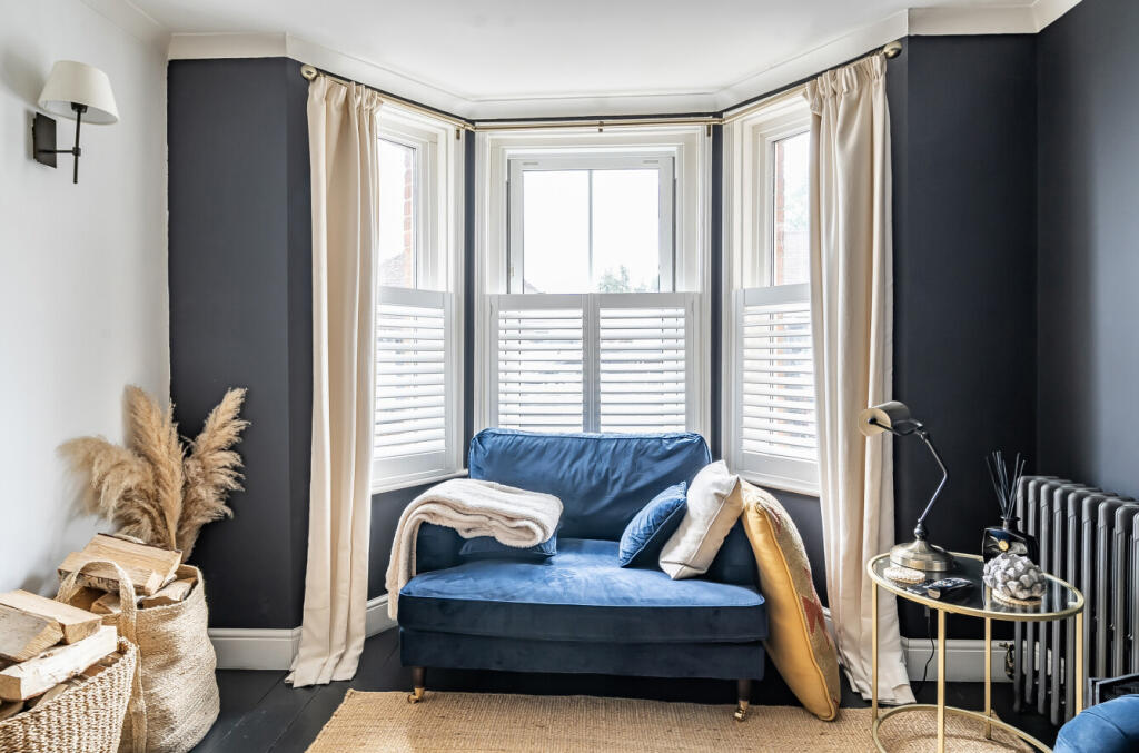 1344477-18-68af12...