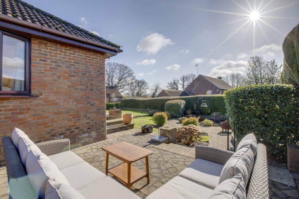 8 Mountain Ash, Marlow Bottom, SL7 3PB (LOW RES)-1