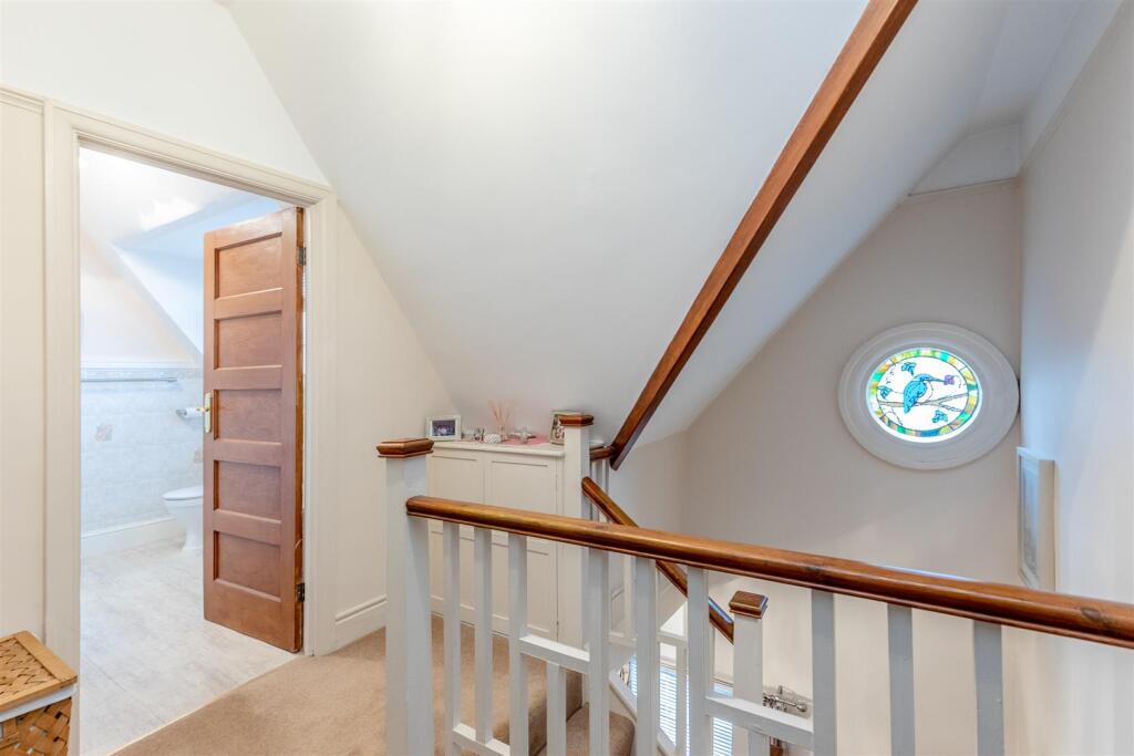 Wellington Walk, Westbury on Trym Landing.jpg