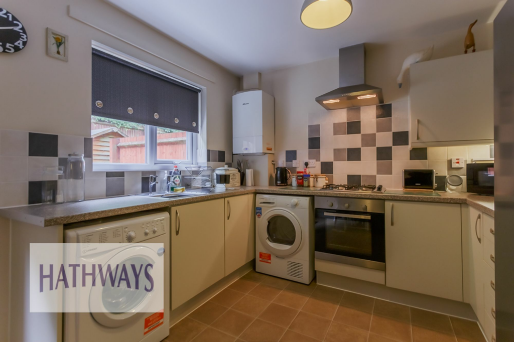 Fitted kitchen/diner