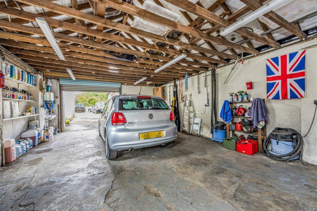 136 London Road, Widley-Small-PorticoMarketing-O'H