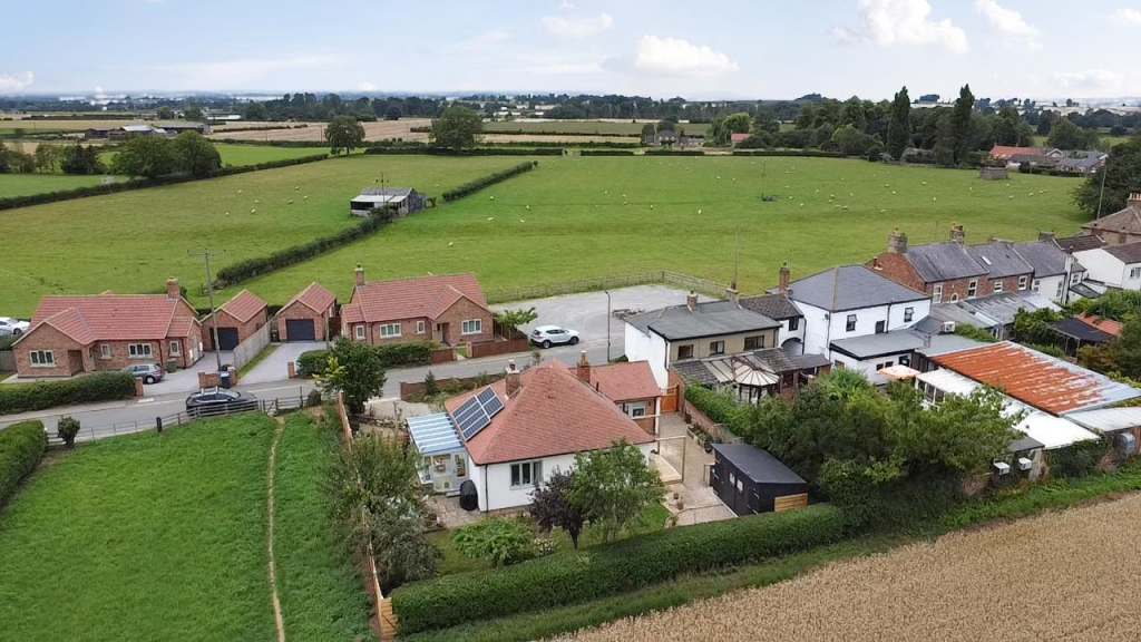 9018372-105974-133982898676302626-a5c7a878-3574-e3