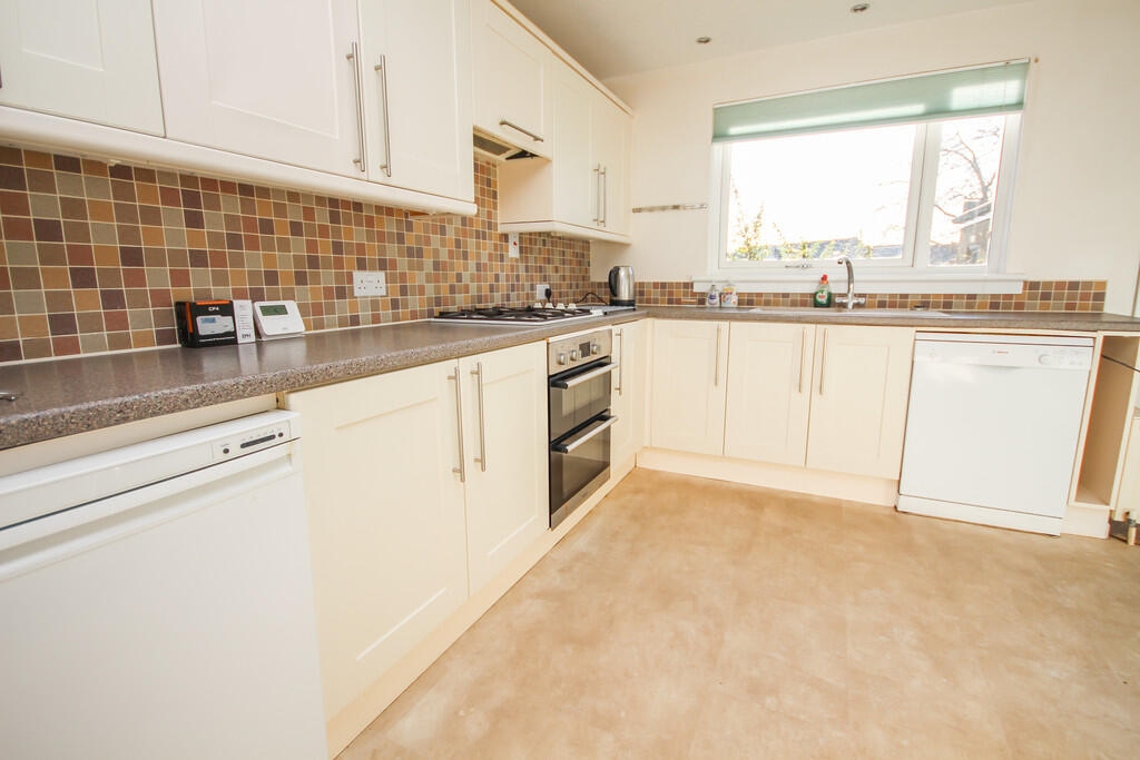 59 Kirkfield - Sm...