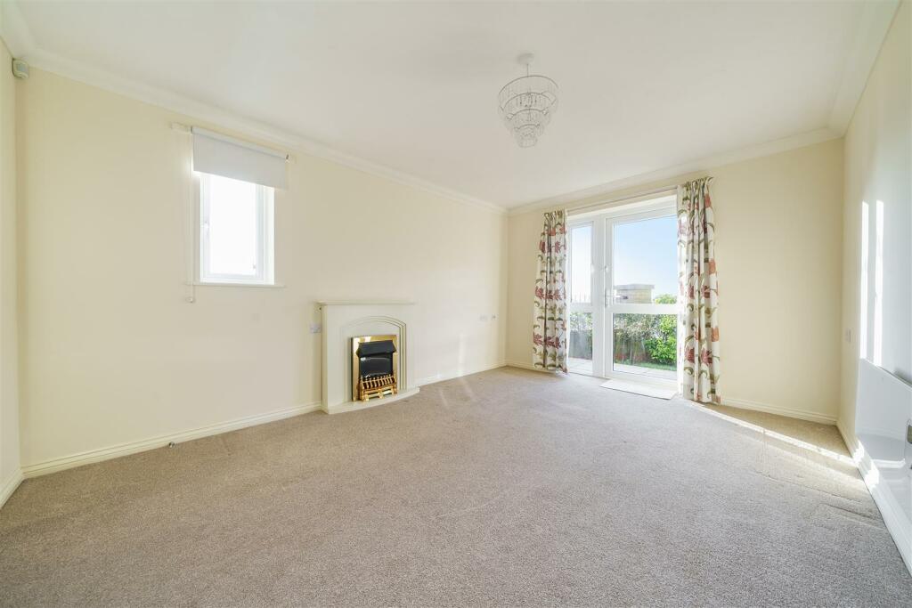Living Room.jpg
