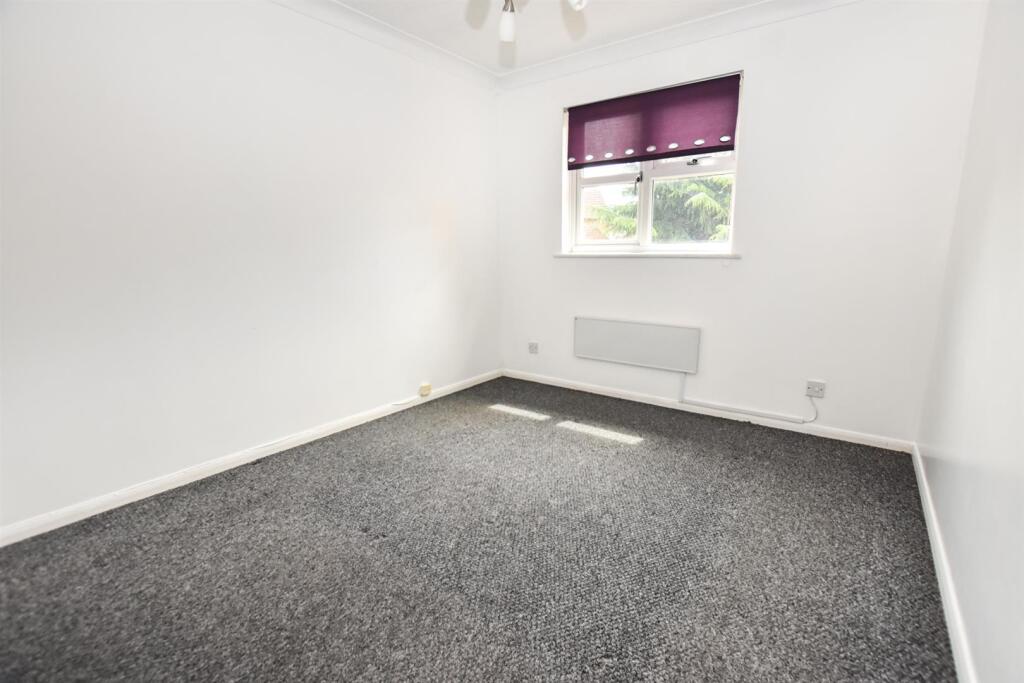 bedroom.jpg