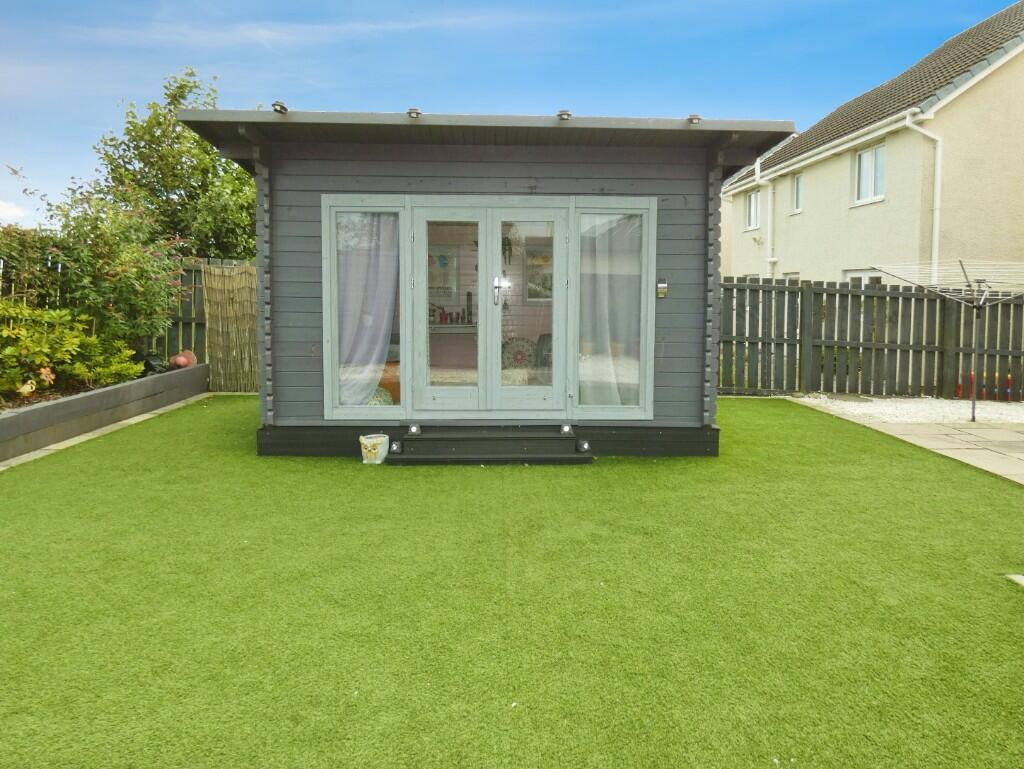 Summer House (Ext)