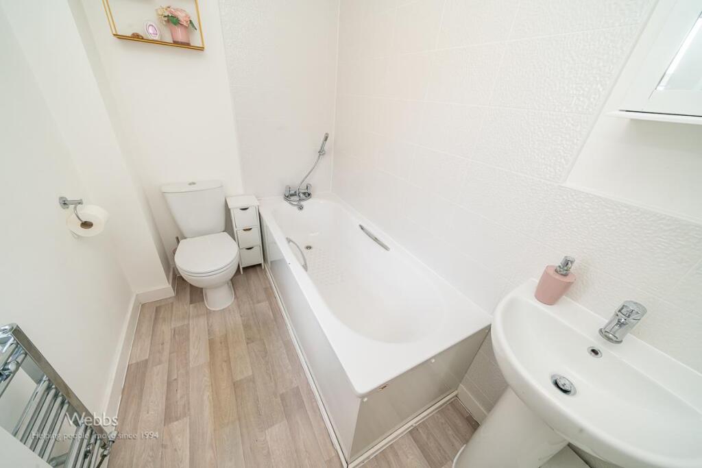 © Webbs Estate Agents © (153 of 217).jpg