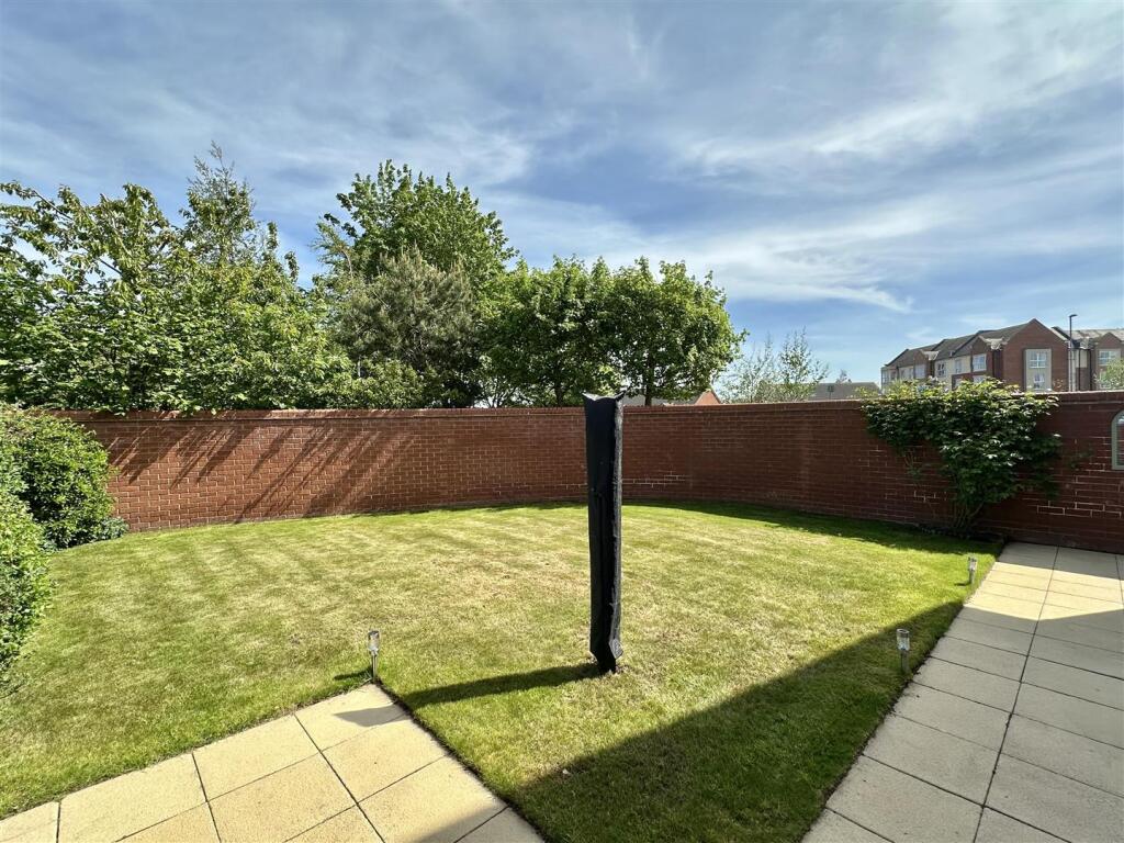 Luke Miller &amp; Associates