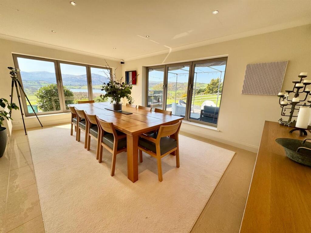 PHOTO-2025-04-22-22-49-07 (10).jpg