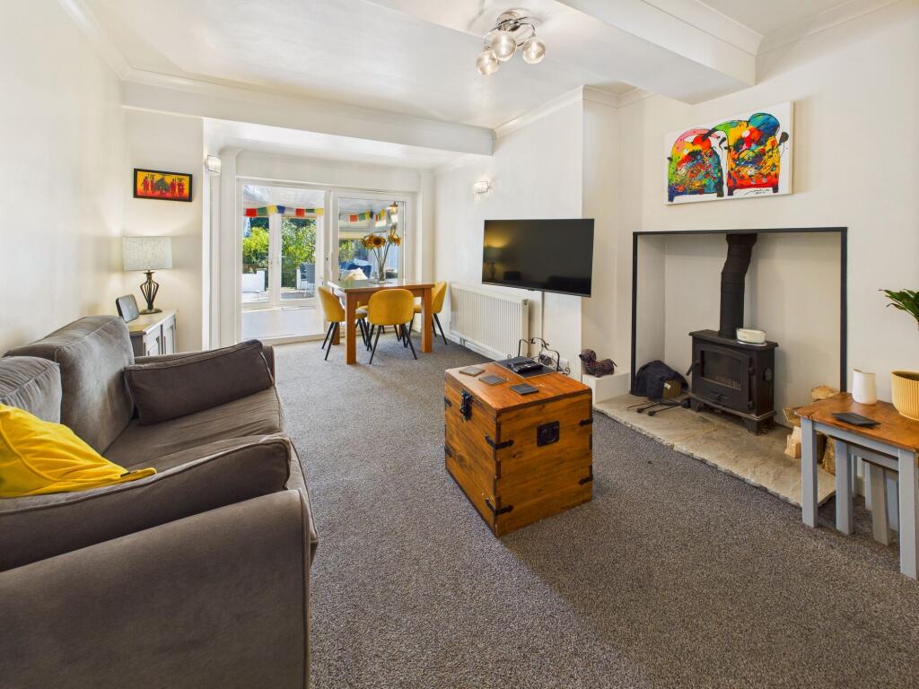Sitting/Dining Room