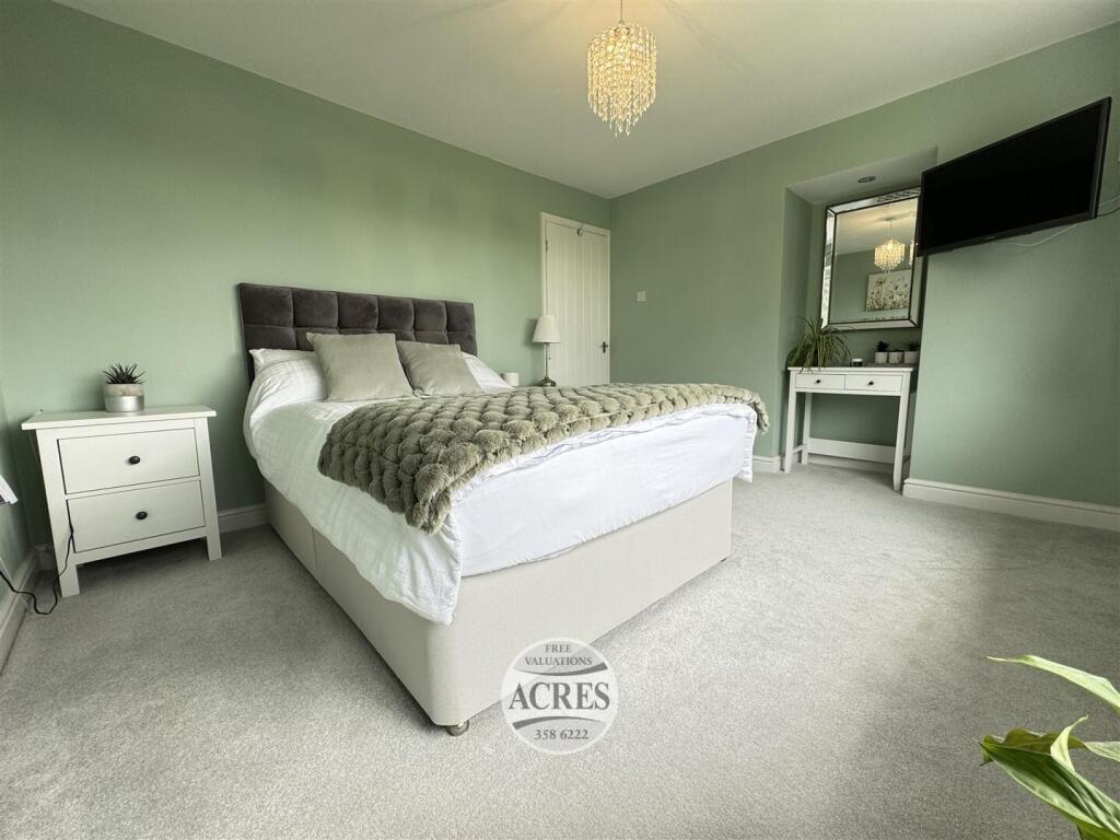 IMG_5930 (Large).jpg