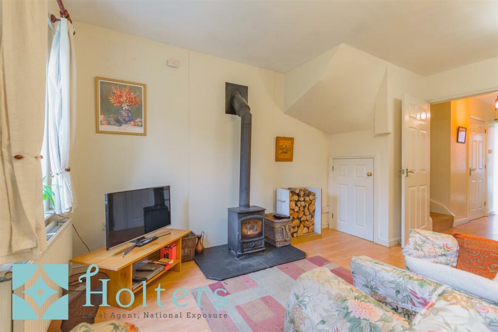 26 Dahn Drive, Ludlow-04.jpg