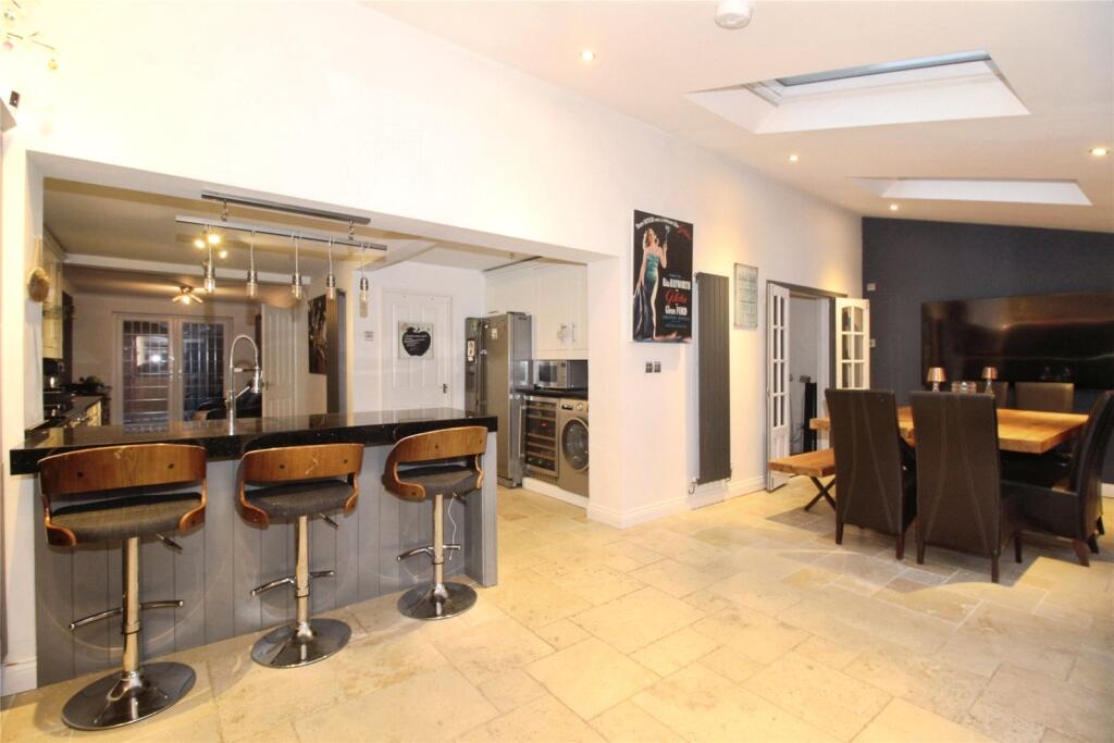 Living Kitchen