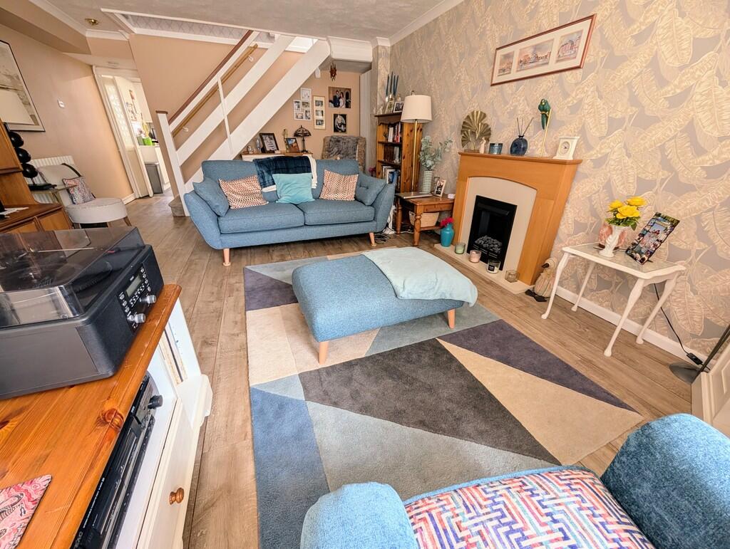 PXL_20251002_0914...