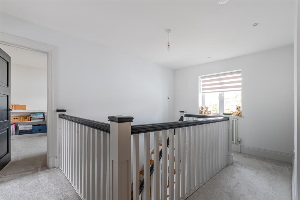 Llandaff Place 10-4.jpg