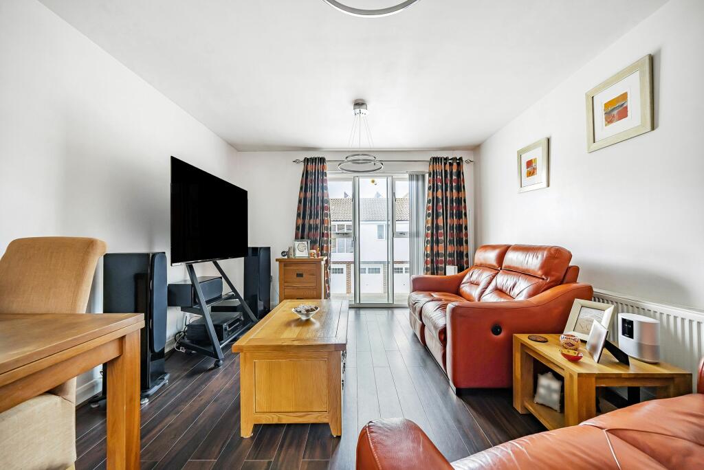Living Room/Dining Room/Kitchen (2)