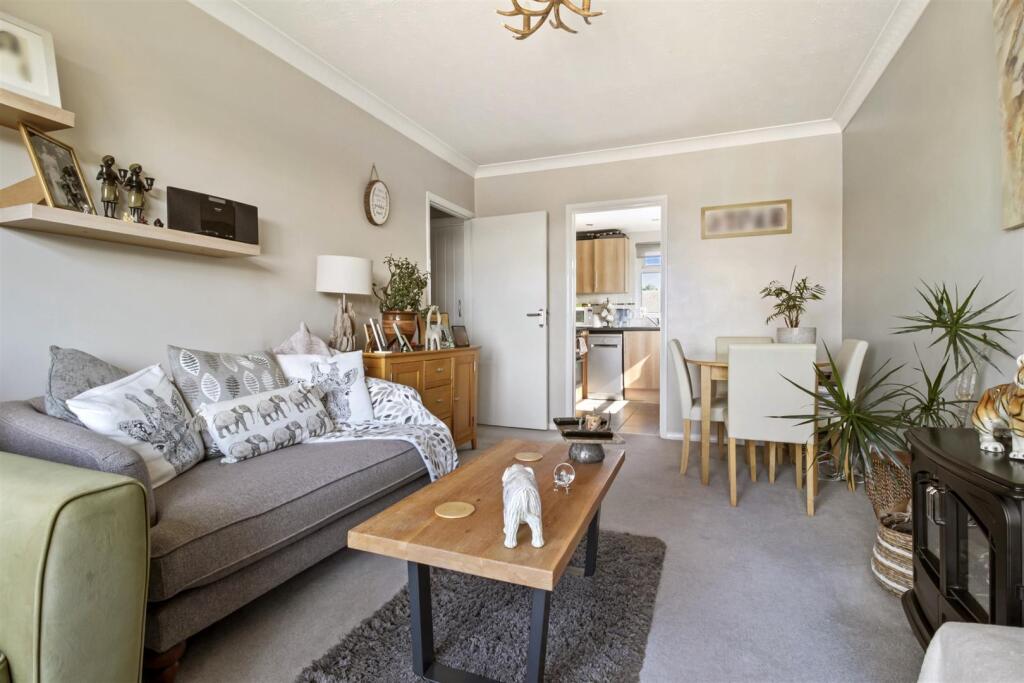 Montague Court 6 _03.JPG