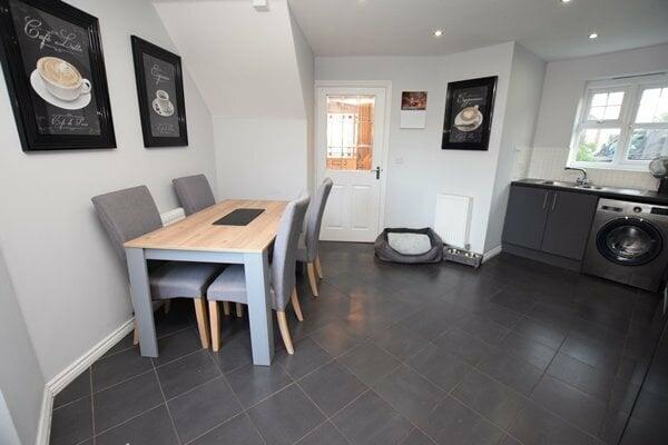 breakfast/kitchen