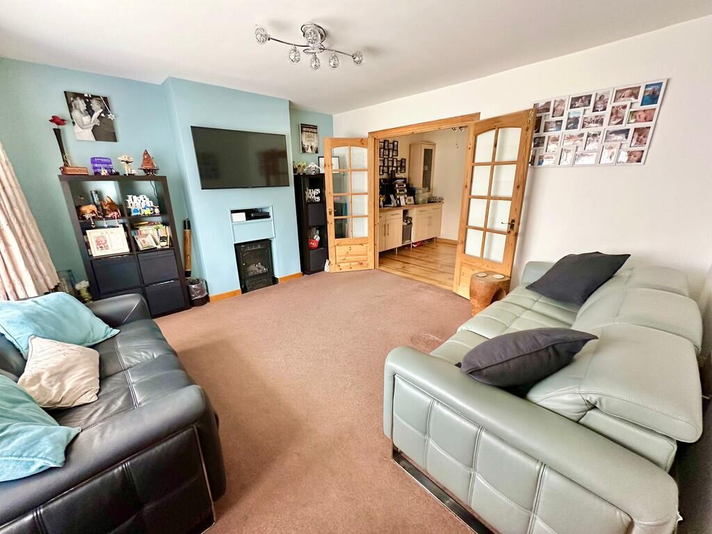 IMG-20250623-WA00...