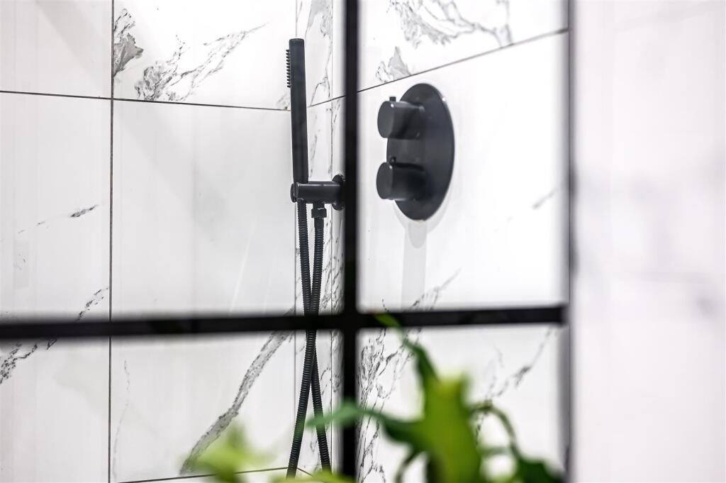 untitled (15 of 2).JPG