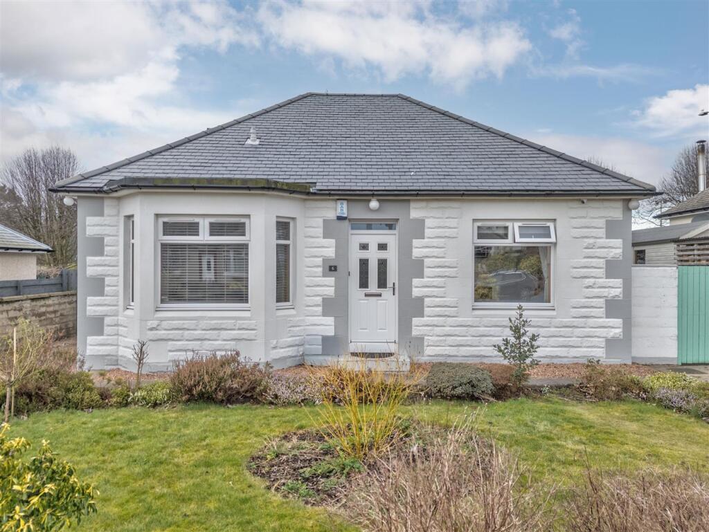 6 Clarence Road Dundee-6.JPG