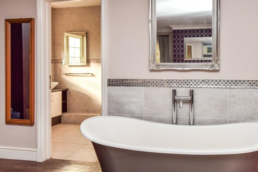 Main bedroom
