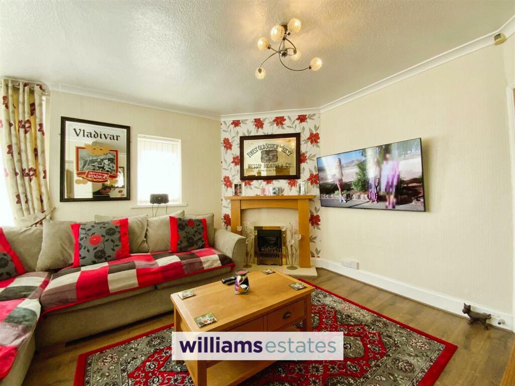lounge picture