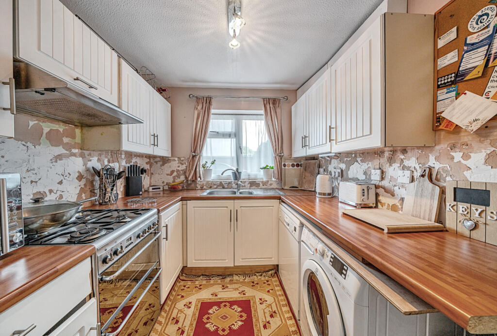 12-682380181d1cc-...