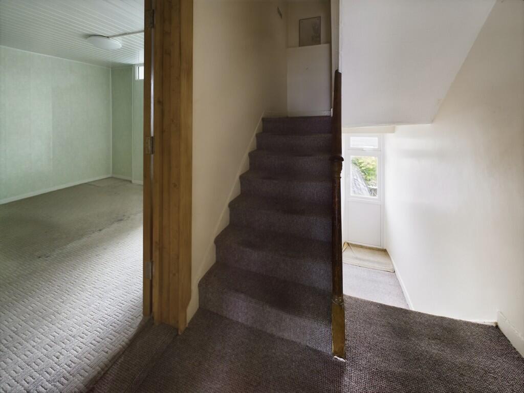 CAM03974G0-PR0102...