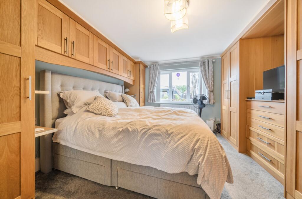 1347336-22-68b761a7e46bb