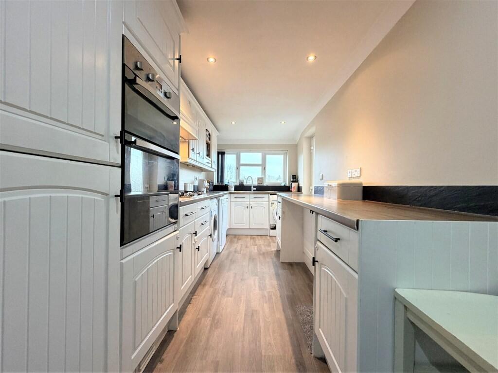 KITCHEN2