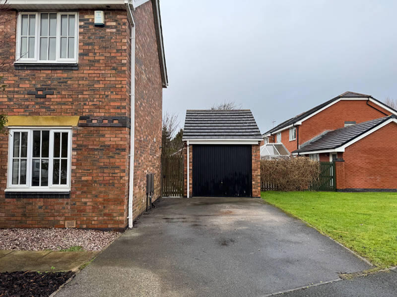 Driveway &amp; Garage